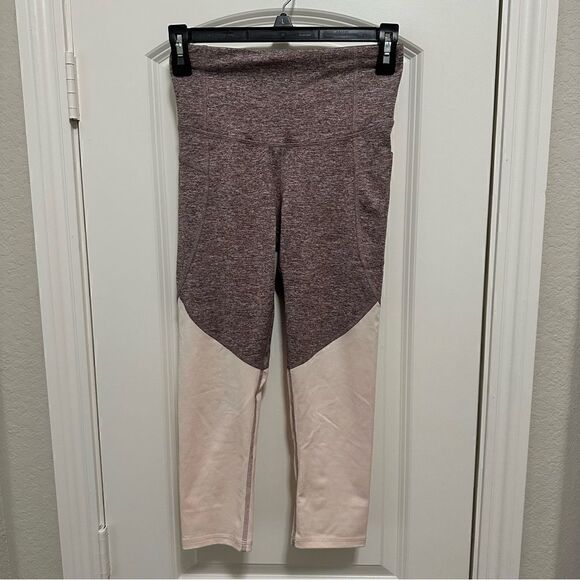 Champion C9 Women’s Studio High-Waisted Capri Leggings with Pockets Size XS - Picture 1 of 4